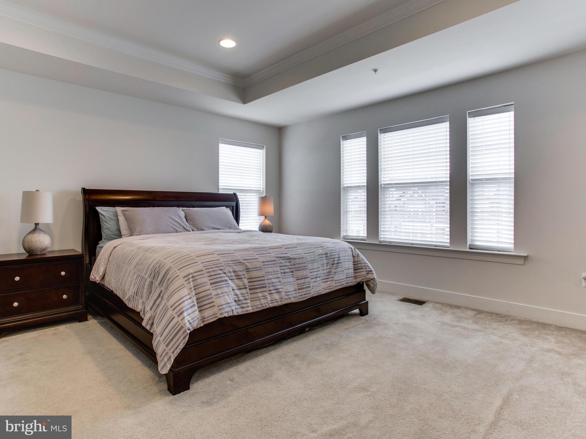 EAST GATE CONDOMINIUMS - Residential