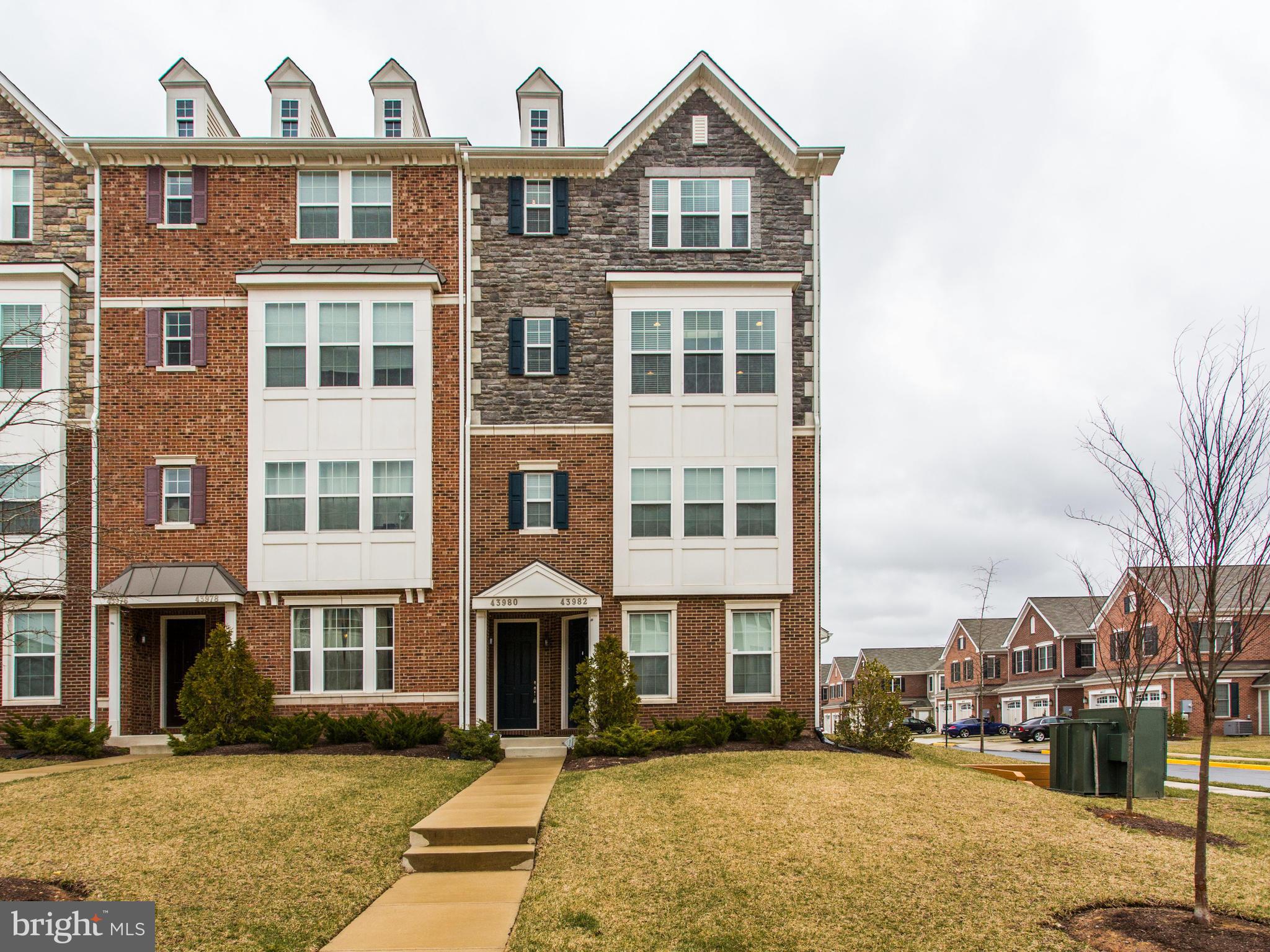 EAST GATE CONDOMINIUMS - Residential