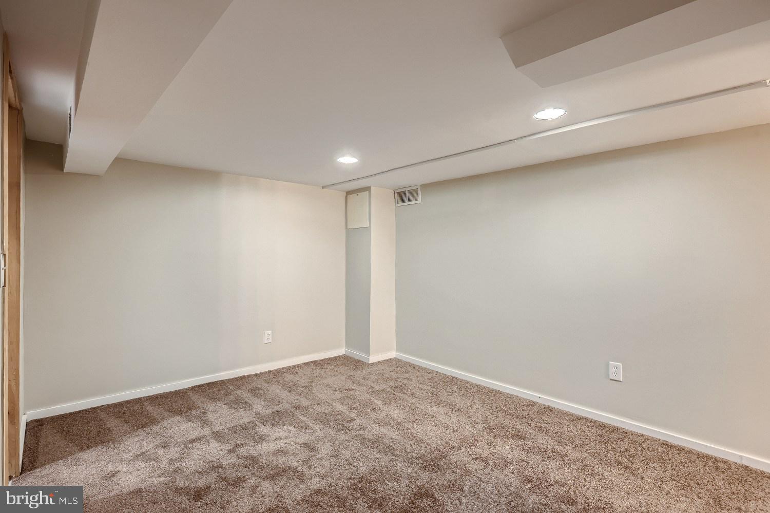 GROVE PARK - Residential