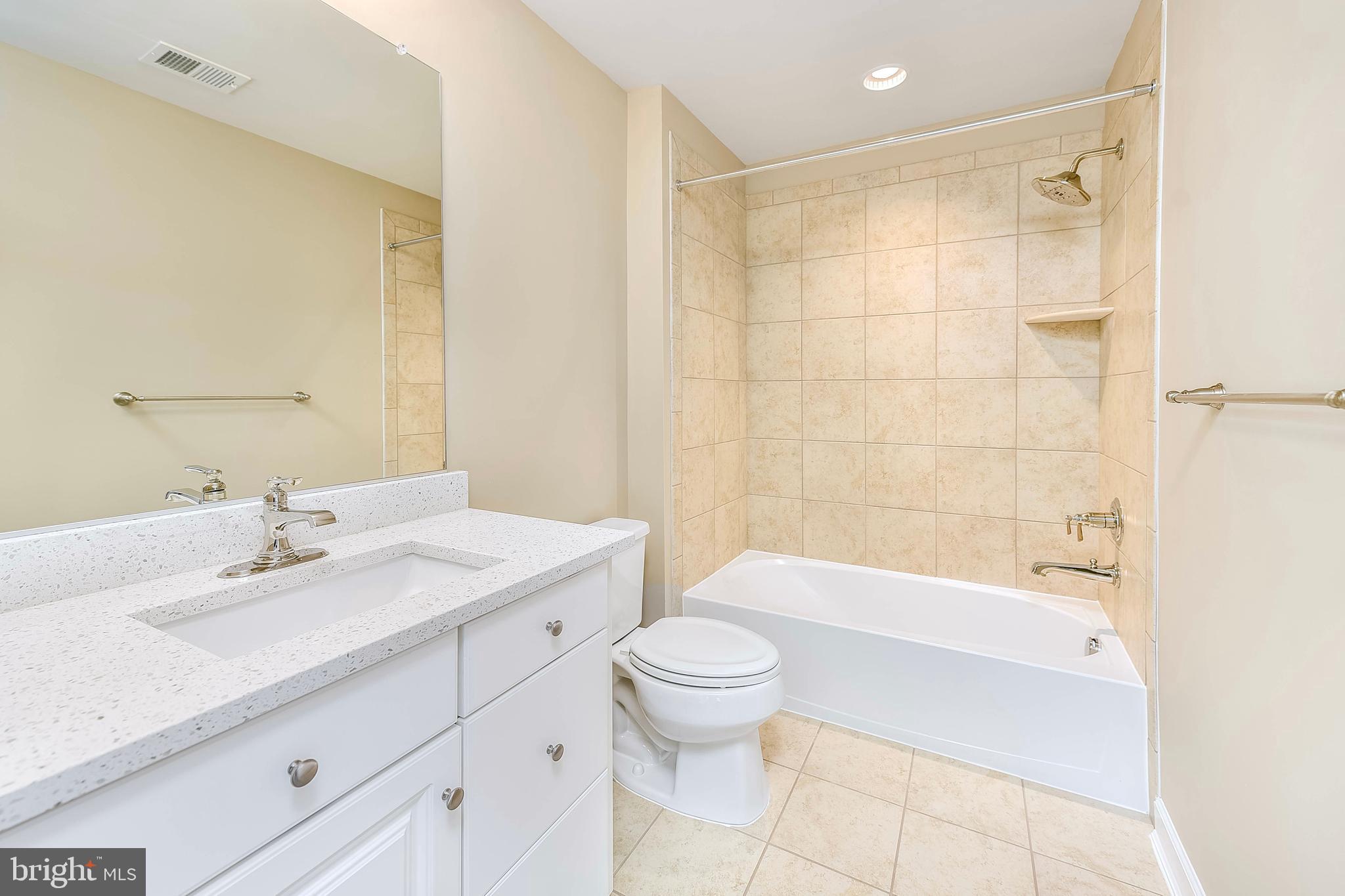 WOODSON SQUARE - Residential