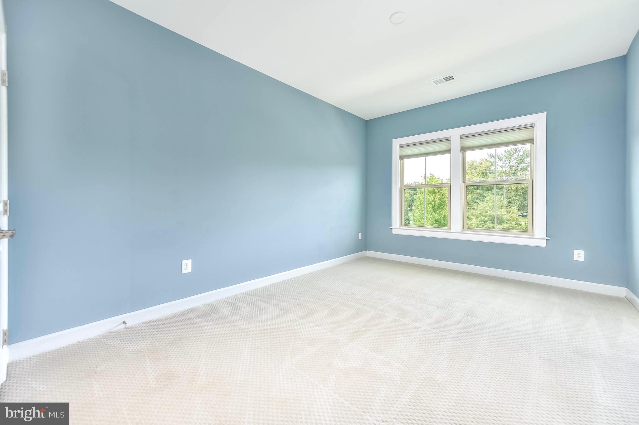 WOODSON SQUARE - Residential