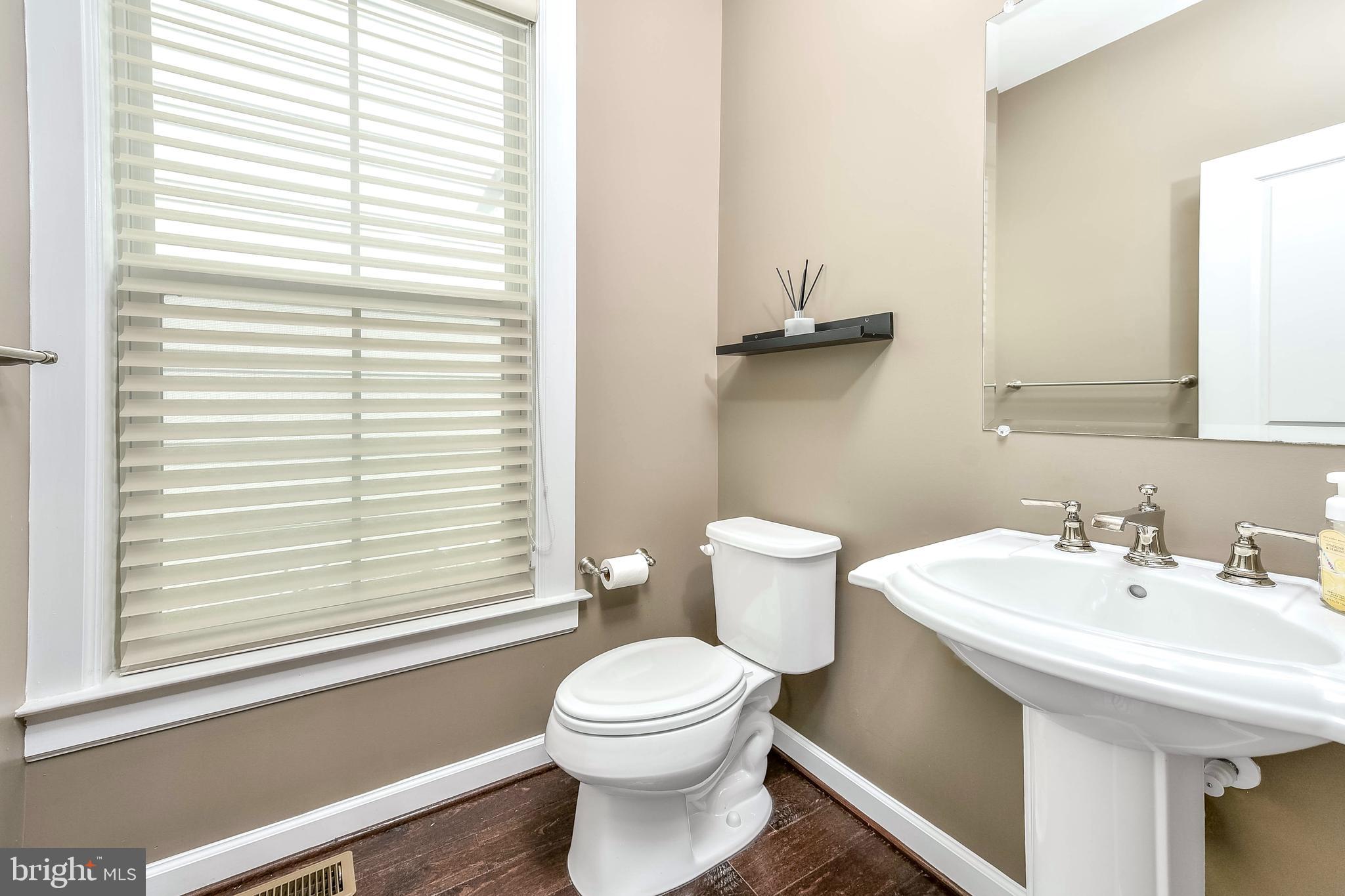 WOODSON SQUARE - Residential