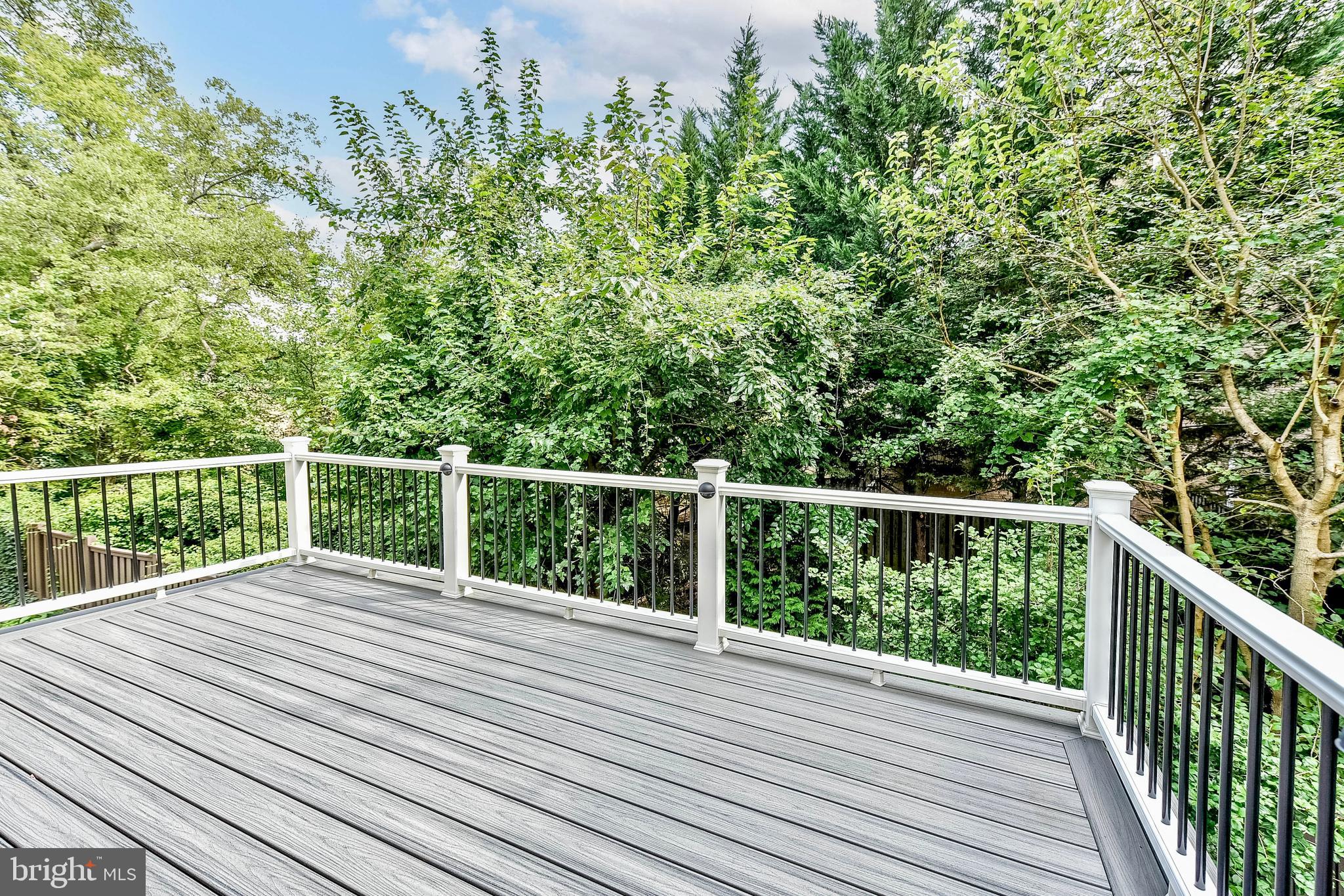 WOODSON SQUARE - Residential