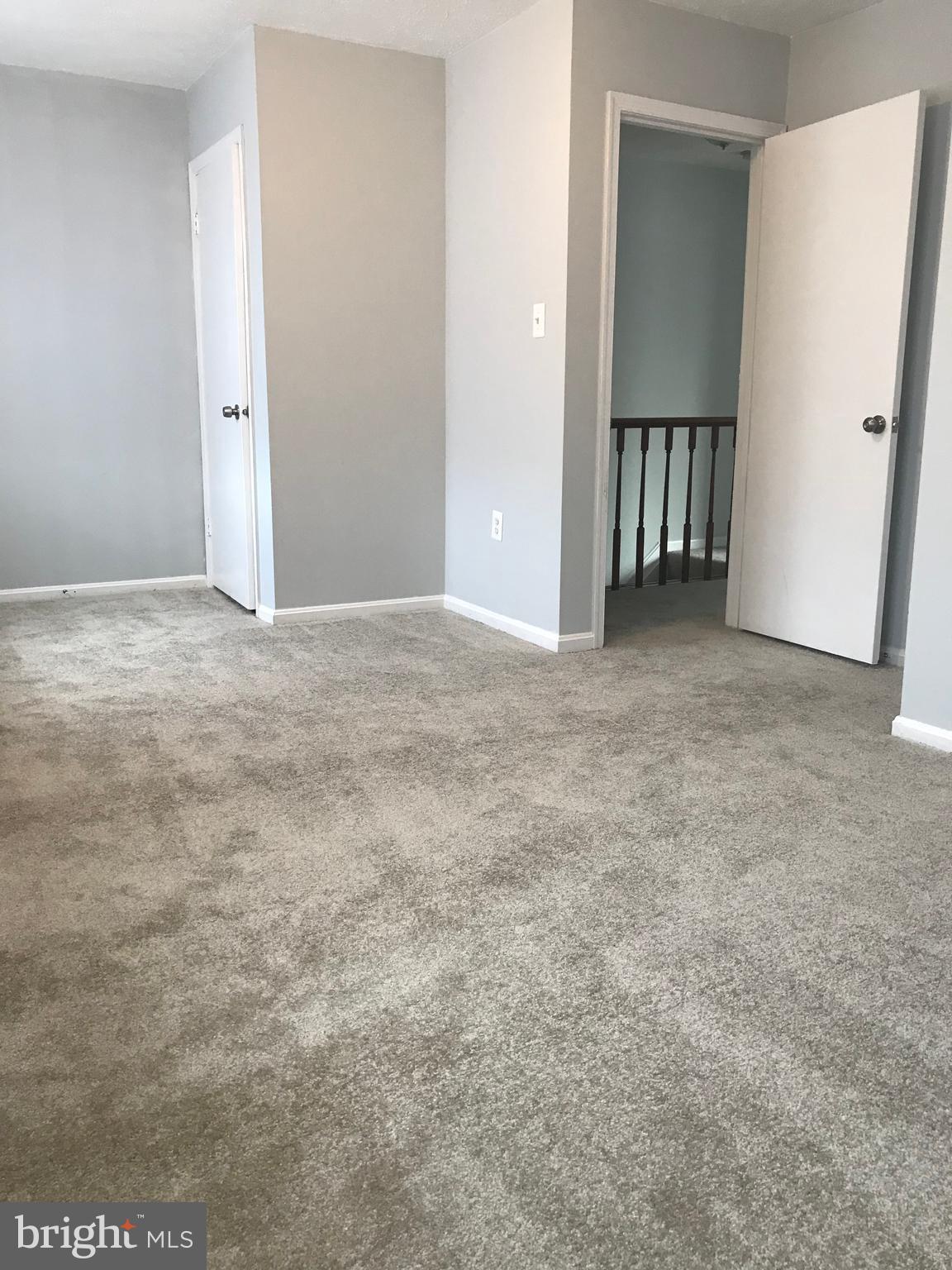 ENTERPRISE KNOLLS - Residential Lease