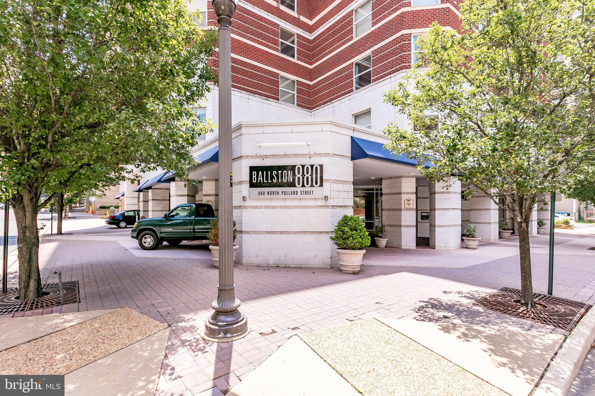BALLSTON 880 - Residential