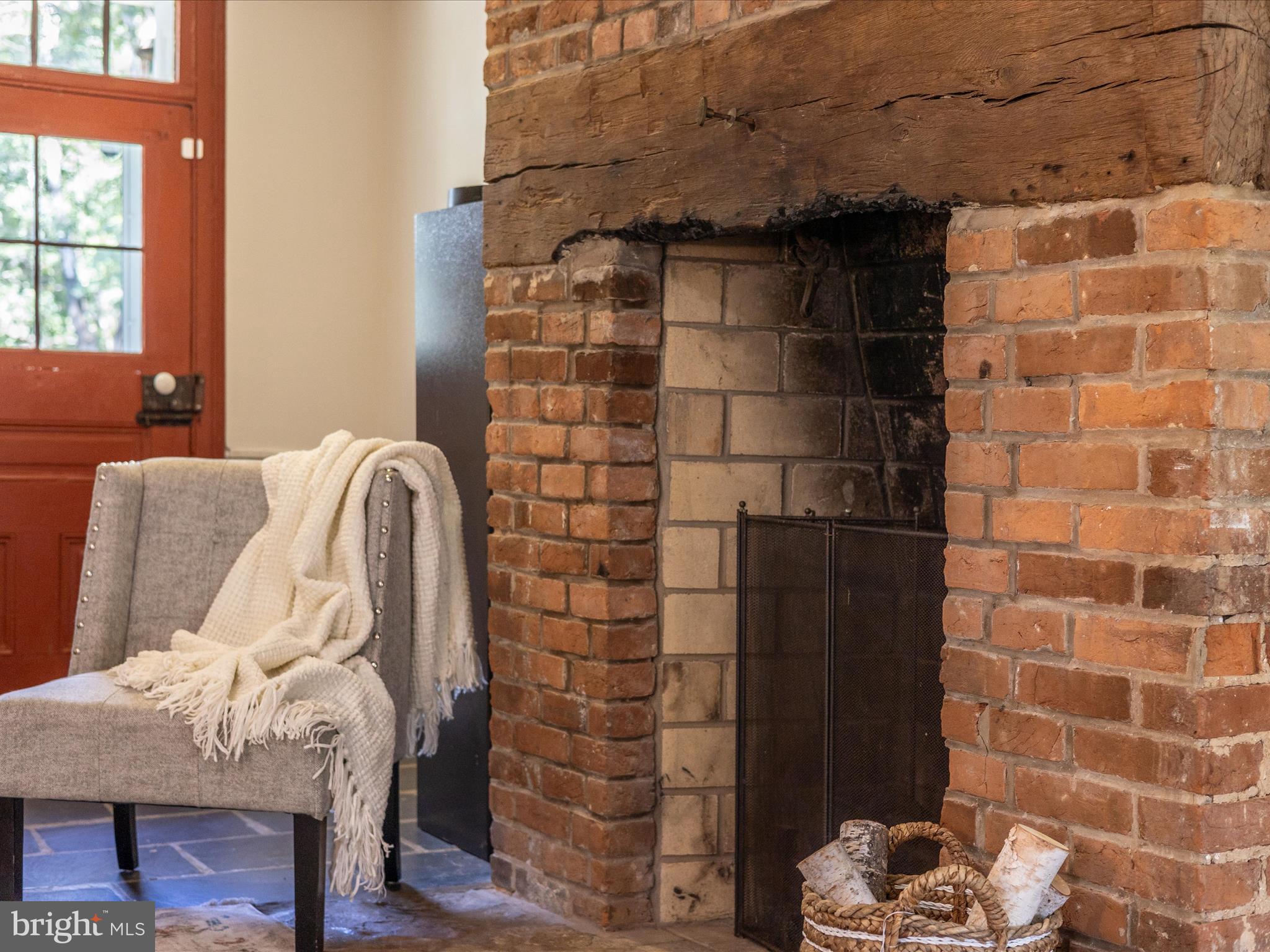 KEEDYSVILLE - Residential