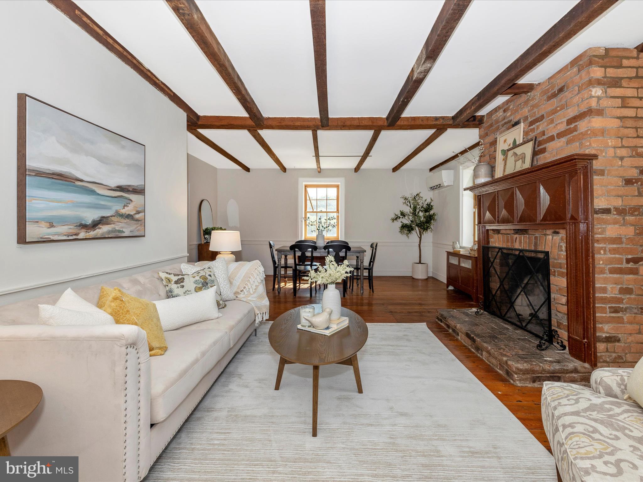 KEEDYSVILLE - Residential