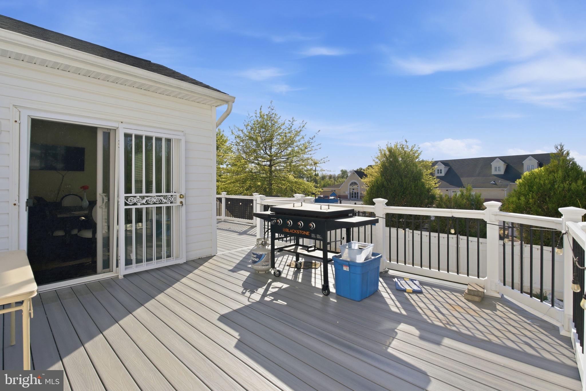 ROLLING OAKS - Residential