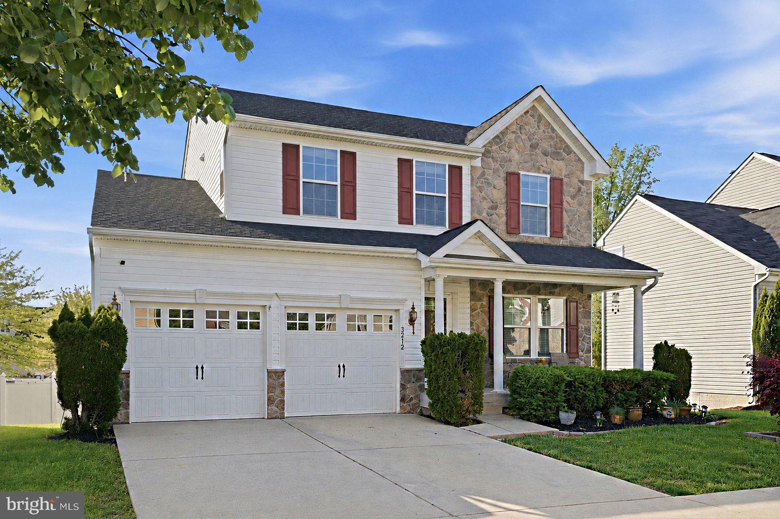 3212 RIDGEWAY PLACE
