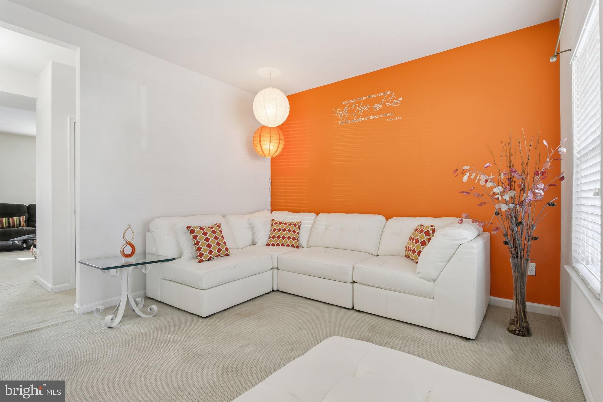 ROLLING OAKS - Residential