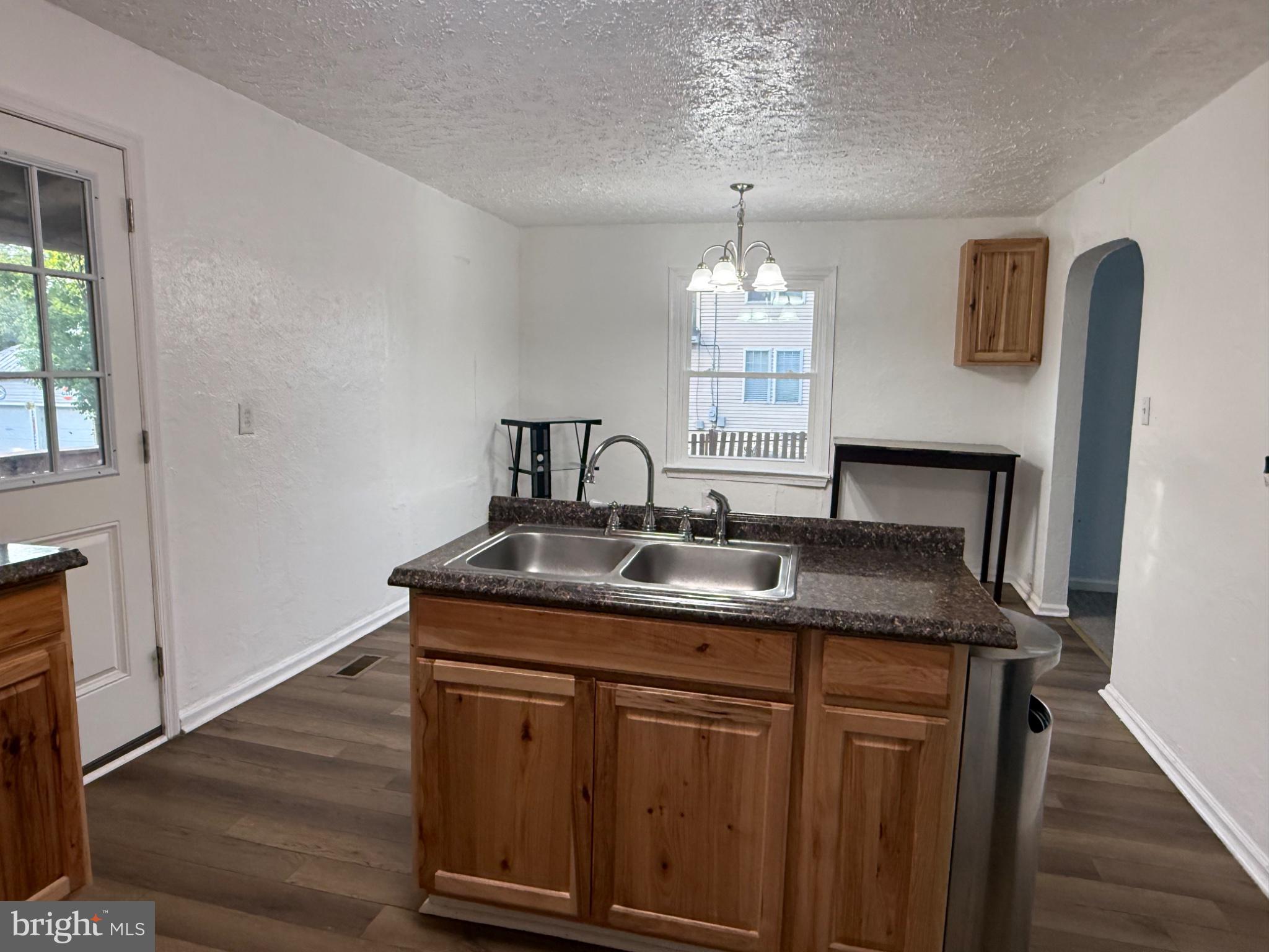 3 S EUCLID AVENUE