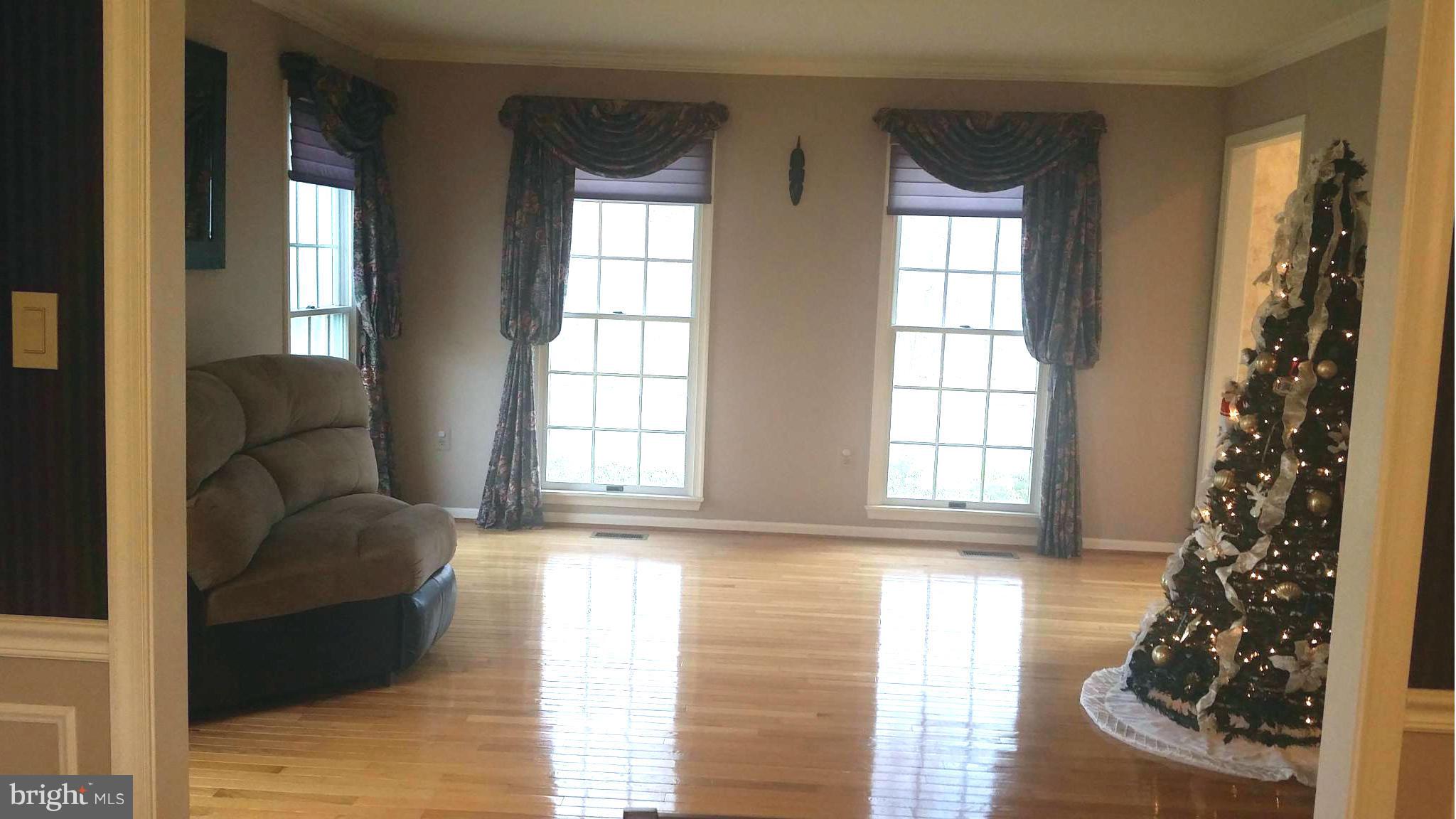 SIMMONS ACRES PLAT 8 - Residential