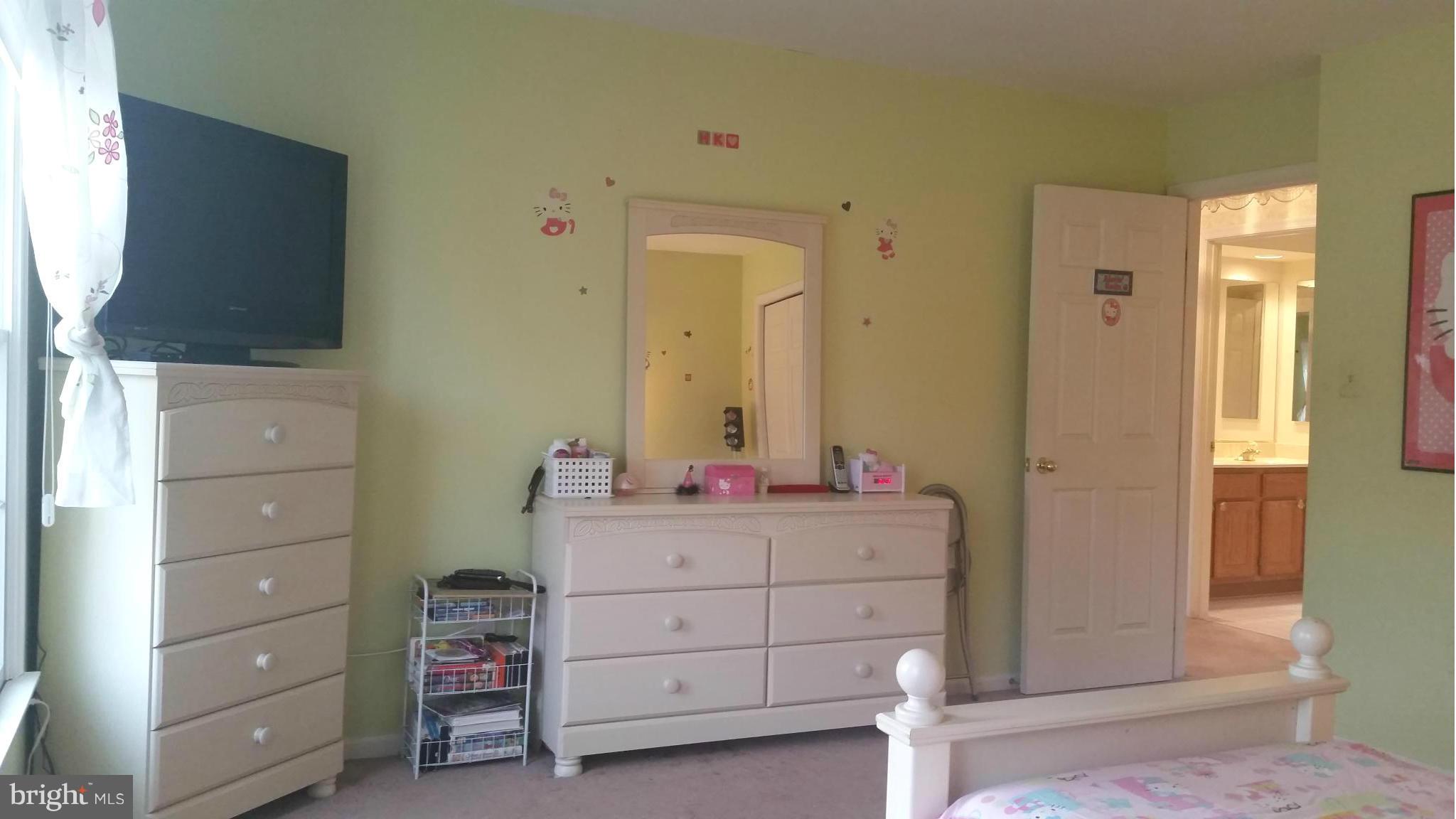 SIMMONS ACRES PLAT 8 - Residential