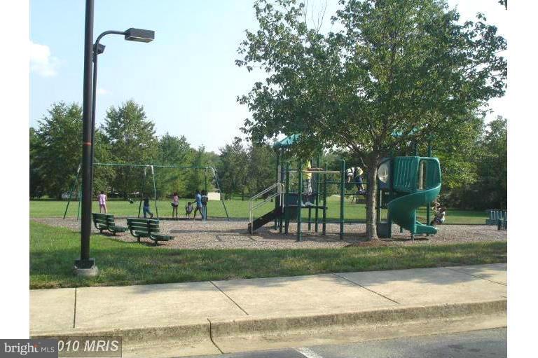 SIMMONS ACRES PLAT 8 - Residential