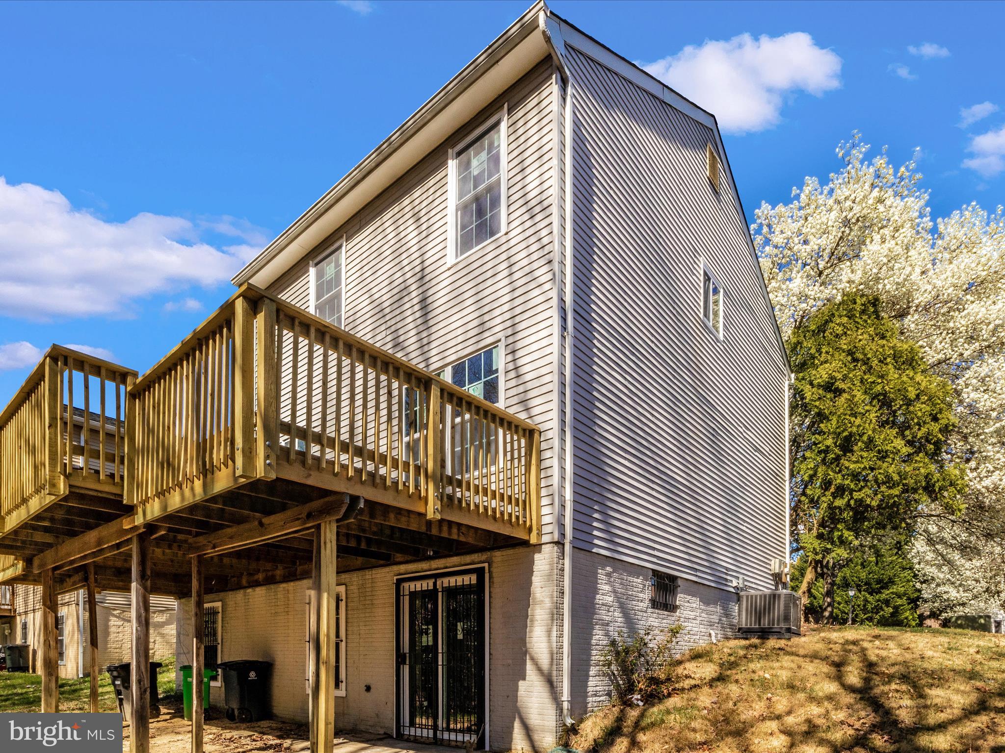 SKYLINE HILLS PLAT FIVE - Residential