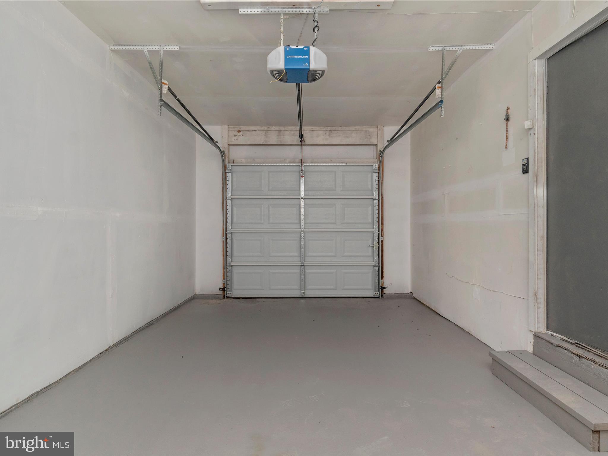 SKYLINE HILLS PLAT FIVE - Residential