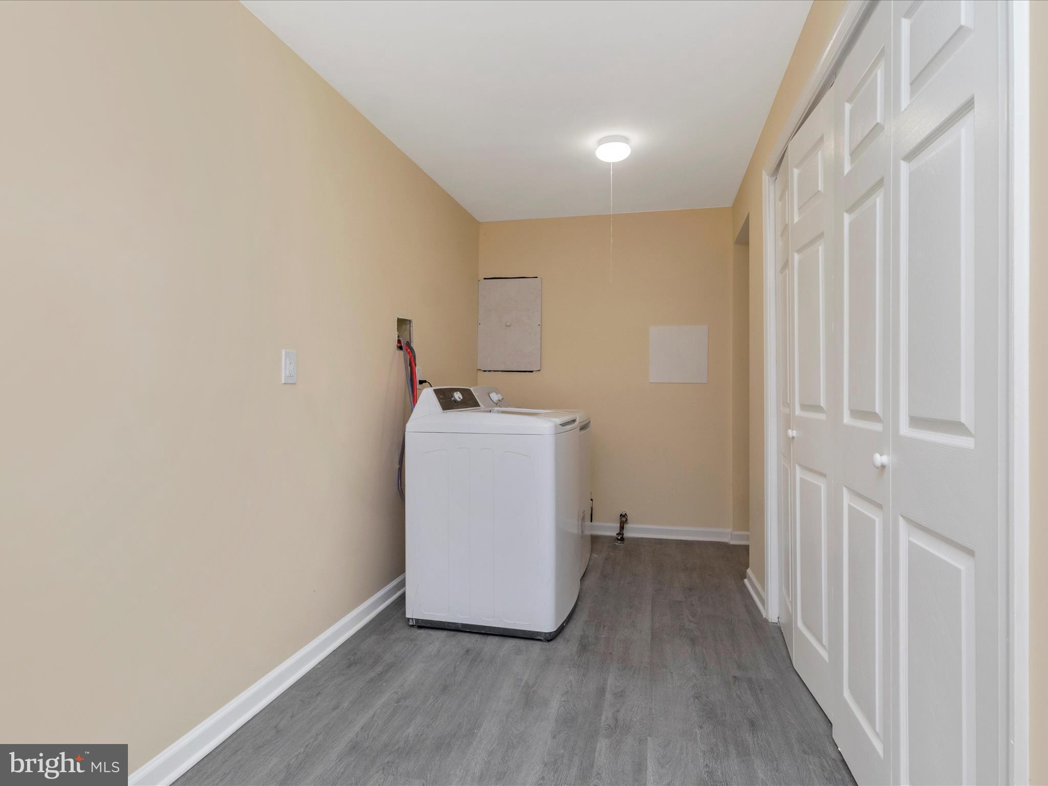 SKYLINE HILLS PLAT FIVE - Residential