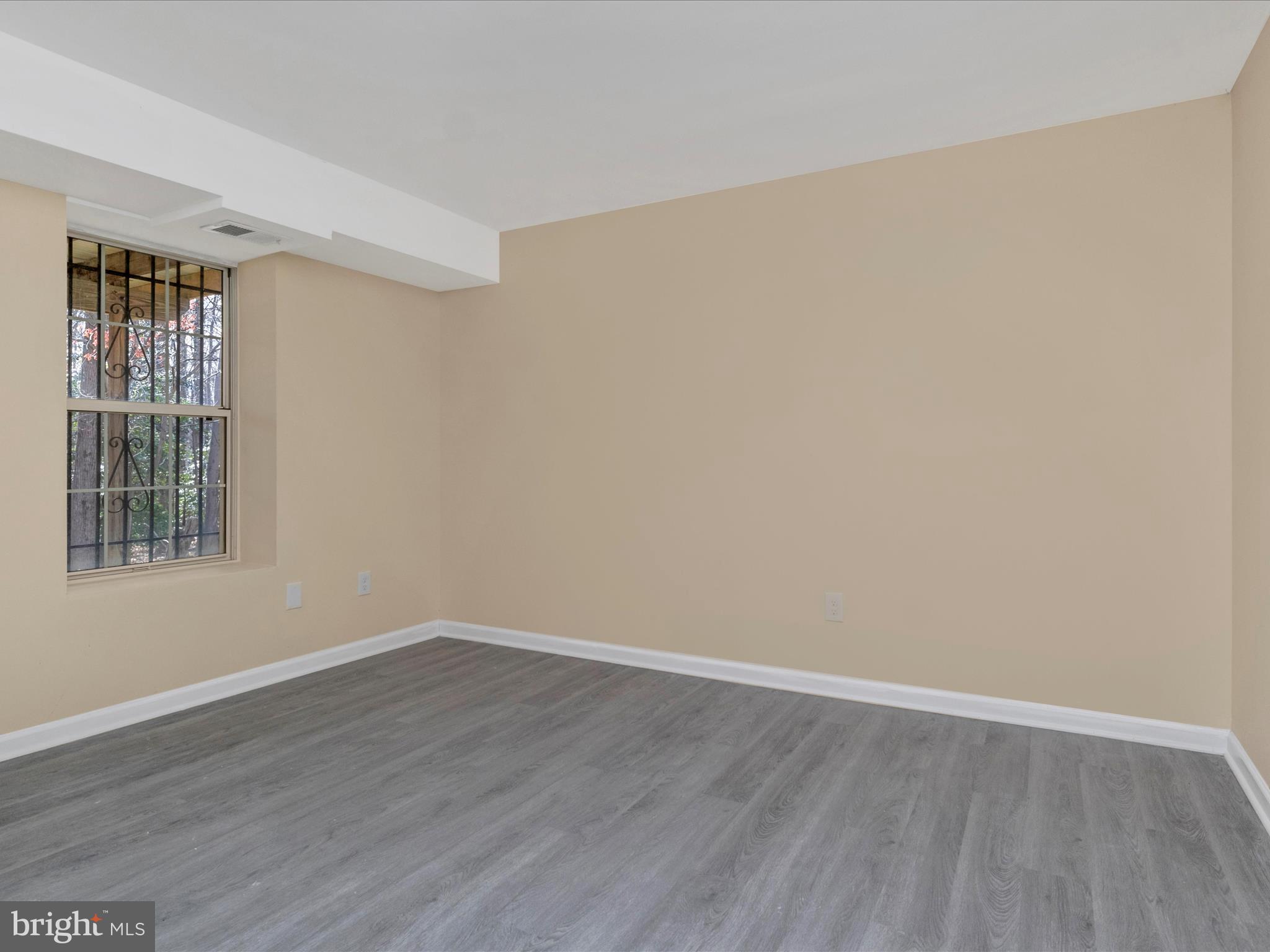 SKYLINE HILLS PLAT FIVE - Residential