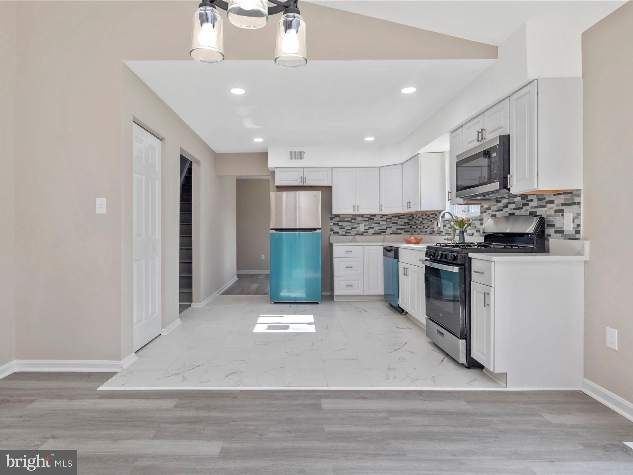 SKYLINE HILLS PLAT FIVE - Residential