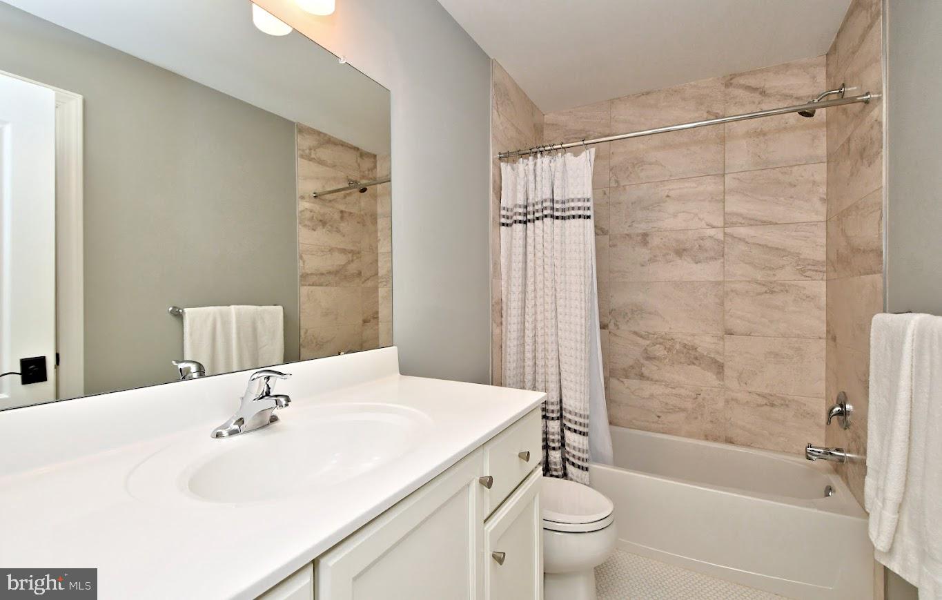 HIGHFIELD ESTATES - Residential