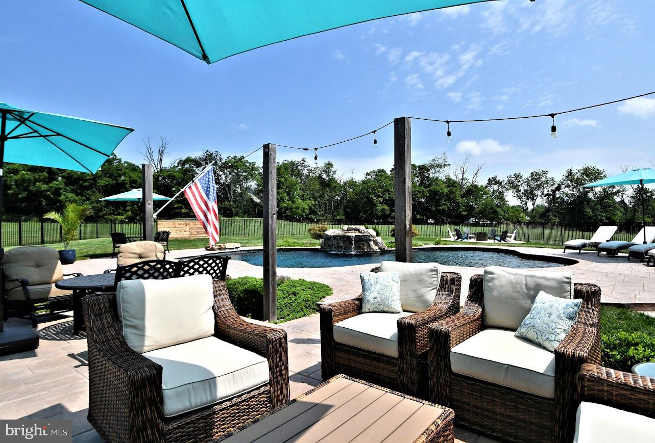HIGHFIELD ESTATES - Residential