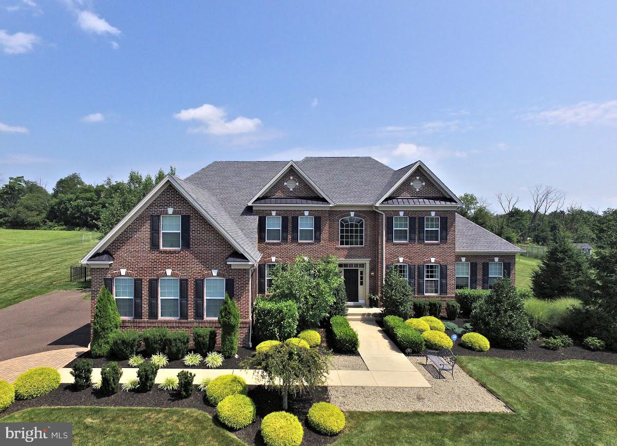 HIGHFIELD ESTATES - Residential