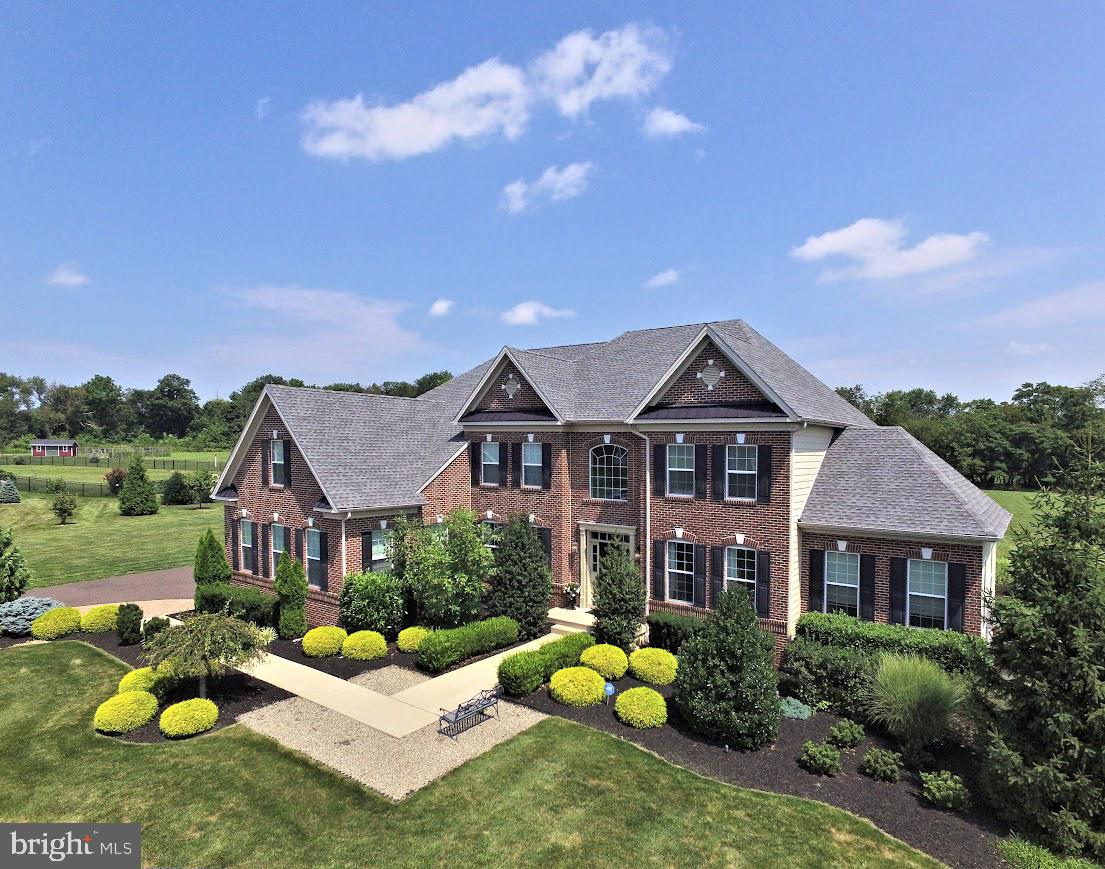 HIGHFIELD ESTATES - Residential