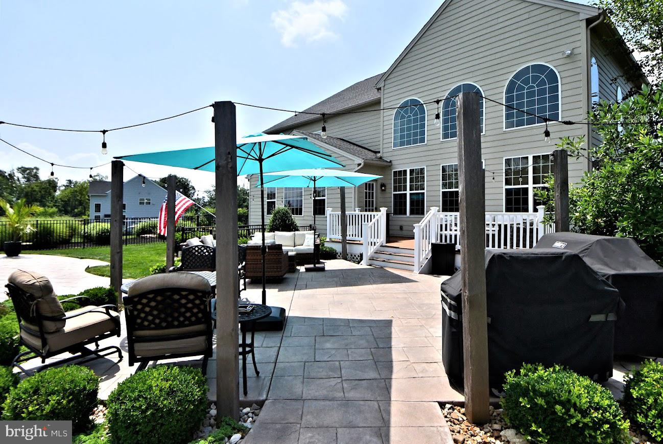 HIGHFIELD ESTATES - Residential