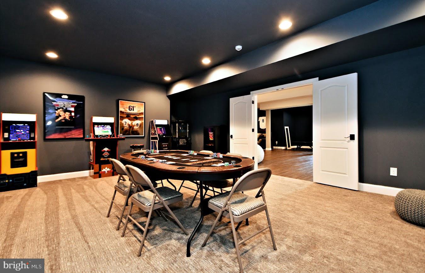 HIGHFIELD ESTATES - Residential