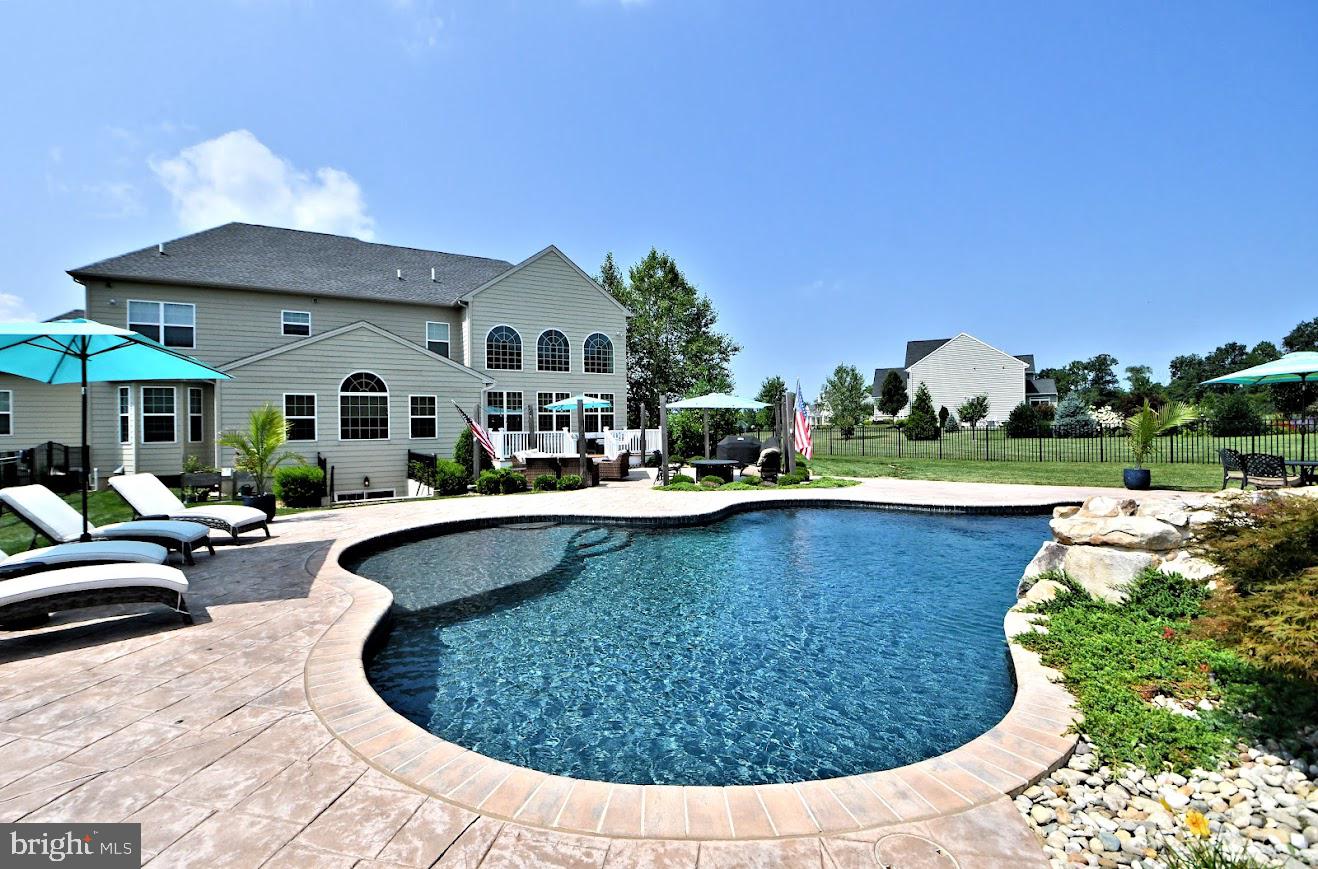 HIGHFIELD ESTATES - Residential