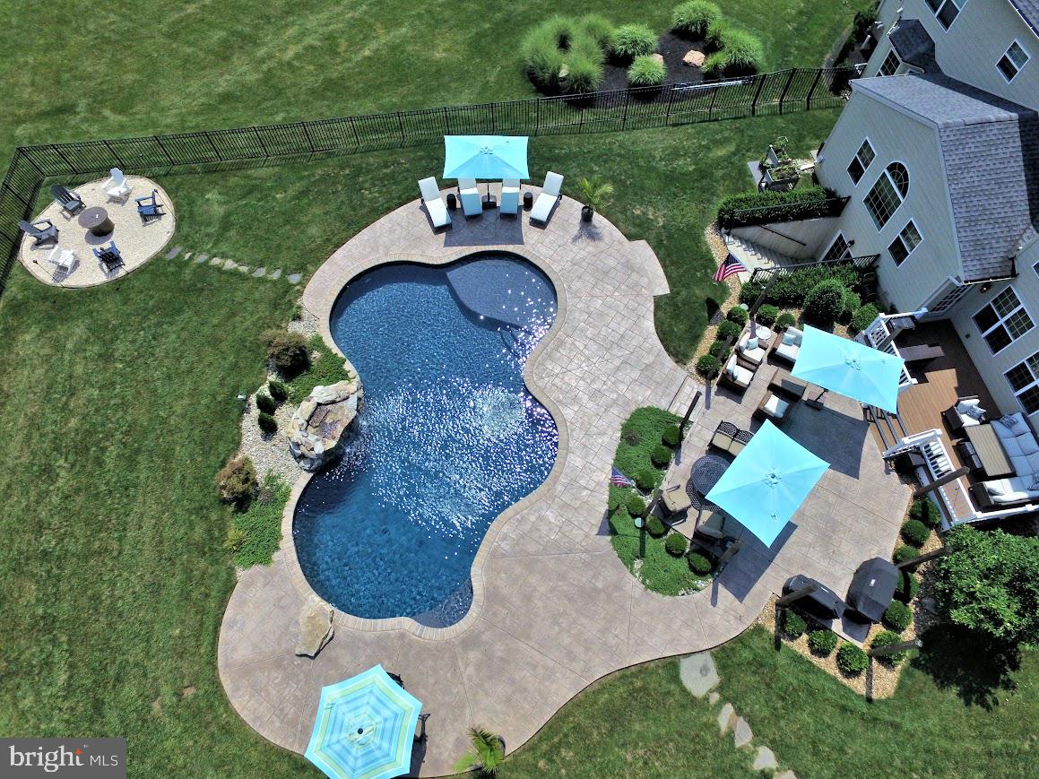 HIGHFIELD ESTATES - Residential