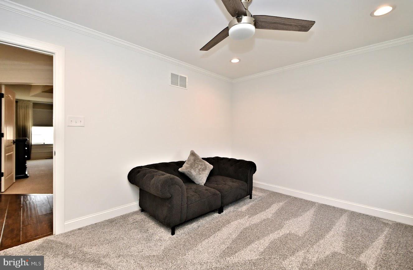 HIGHFIELD ESTATES - Residential