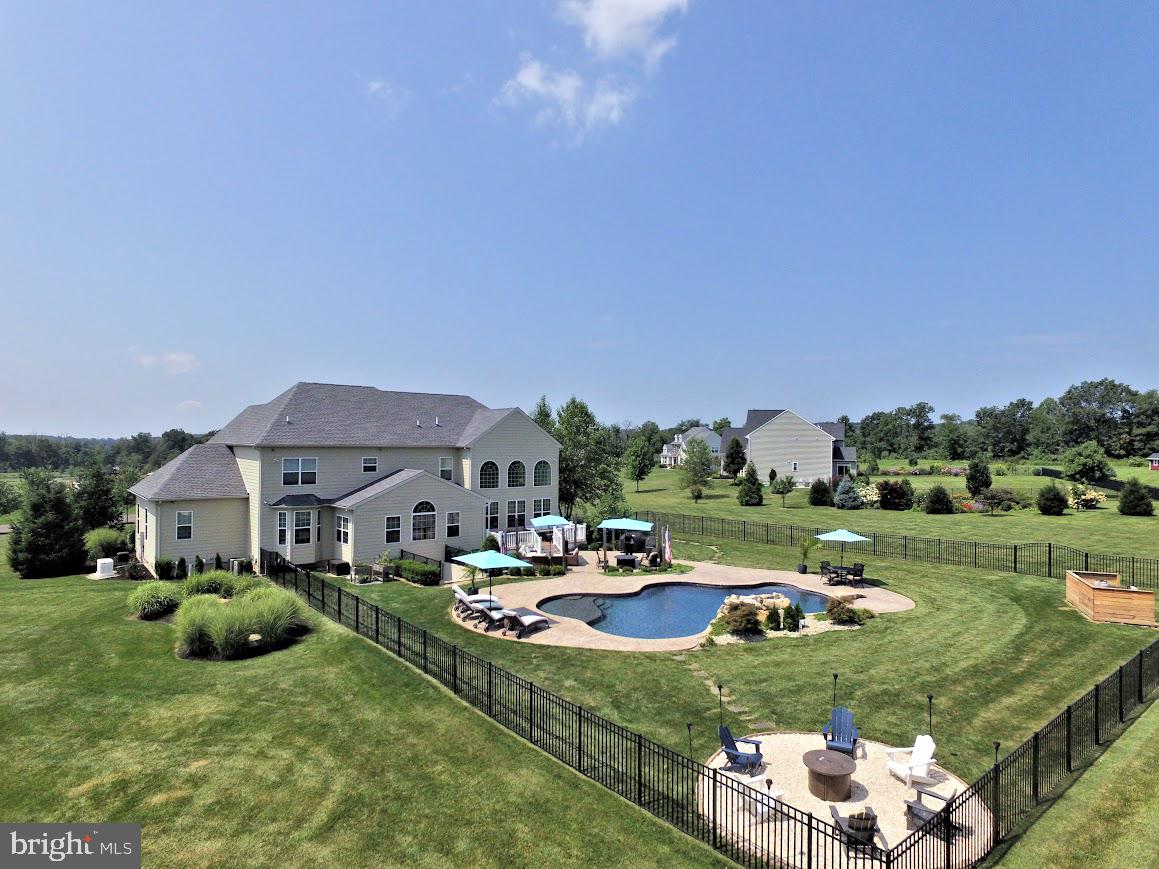 HIGHFIELD ESTATES - Residential