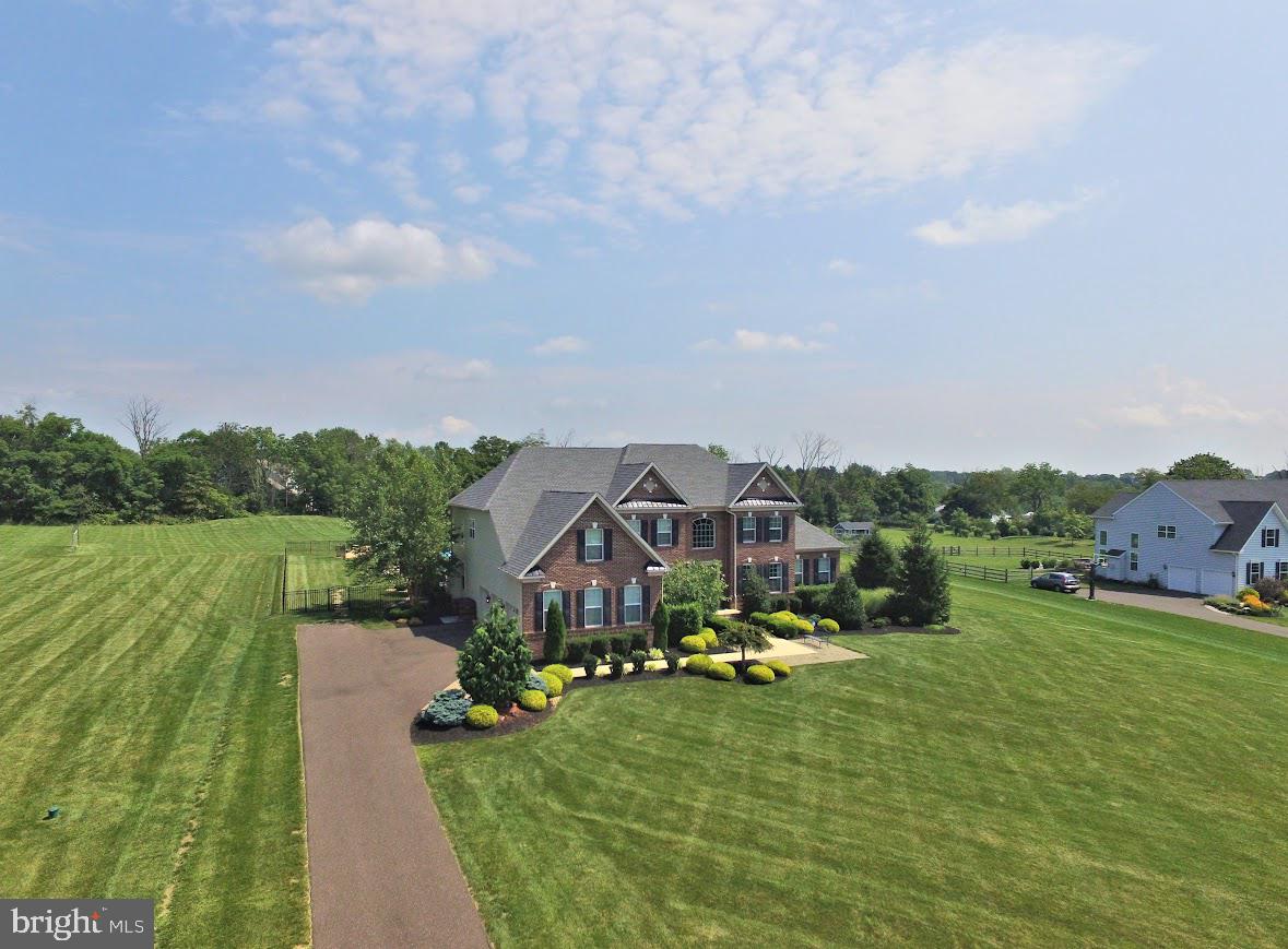HIGHFIELD ESTATES - Residential