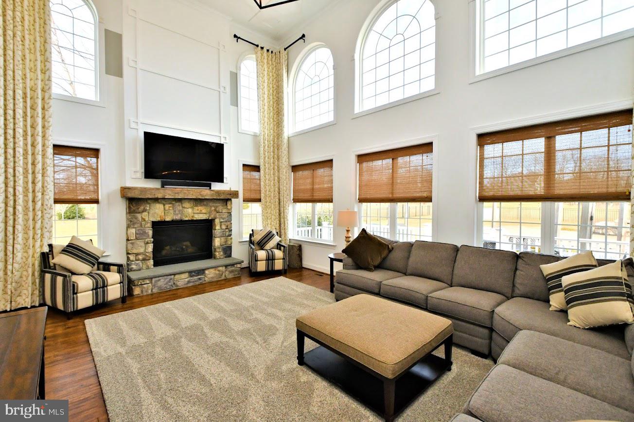 HIGHFIELD ESTATES - Residential