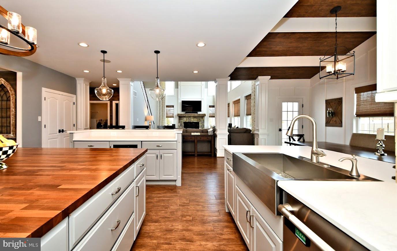 HIGHFIELD ESTATES - Residential