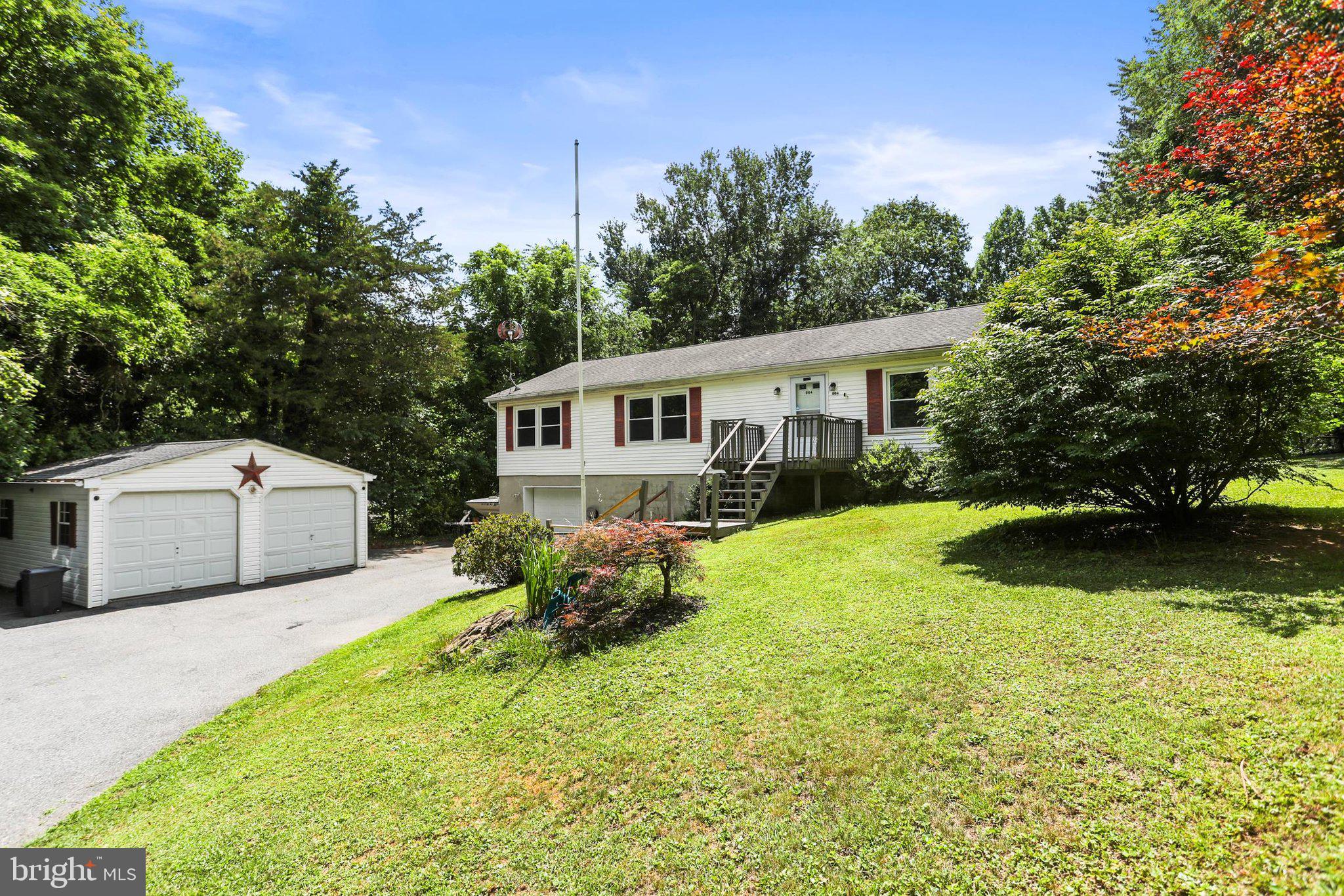 964 AUBEL ROAD
