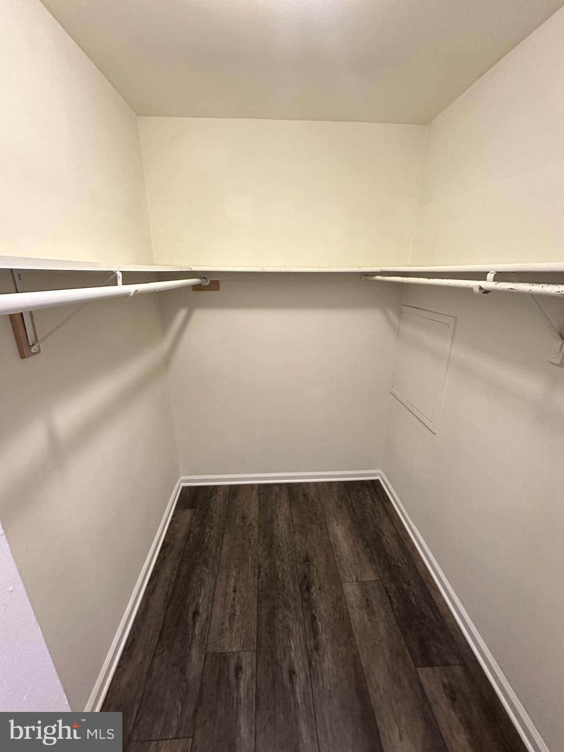 PINES CONDO - Residential Lease