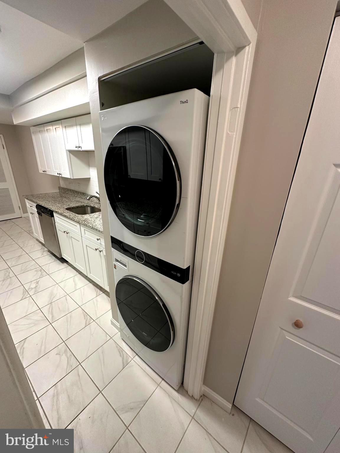 PINES CONDO - Residential Lease