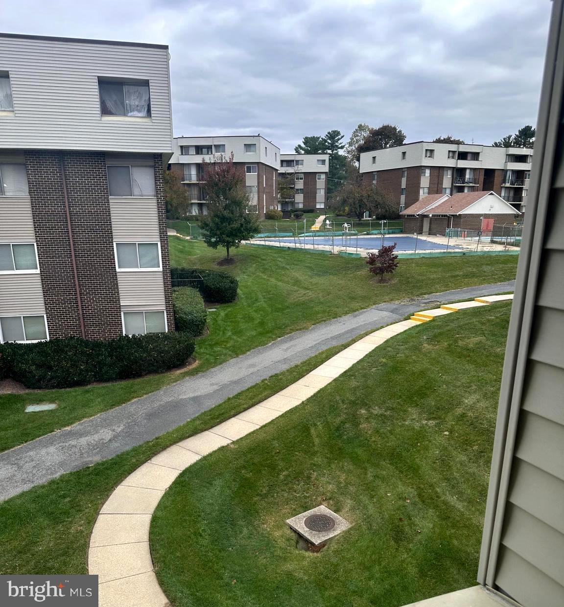 PINES CONDO - Residential Lease