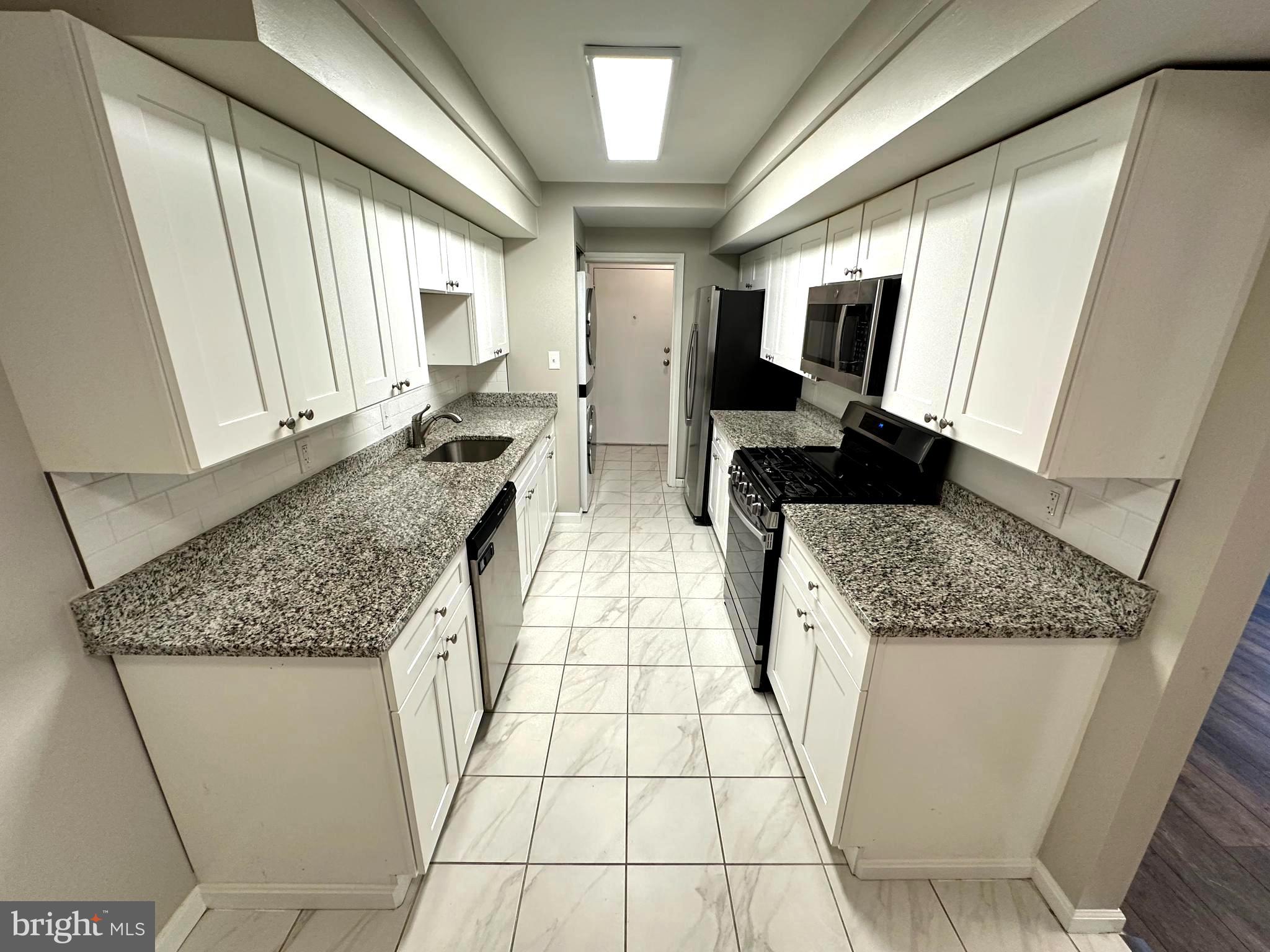 PINES CONDO - Residential Lease