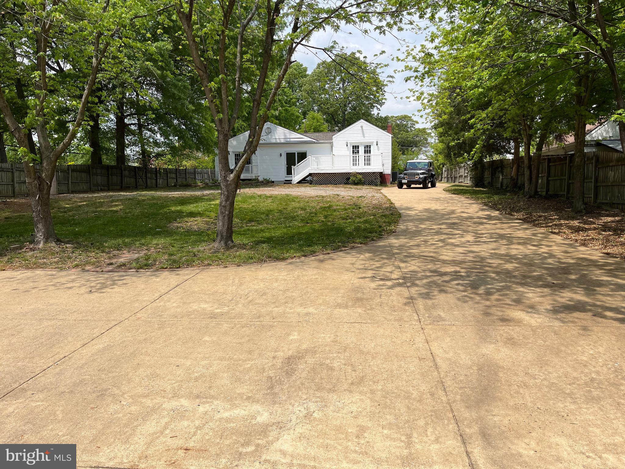 DAVIS LEARY - Residential