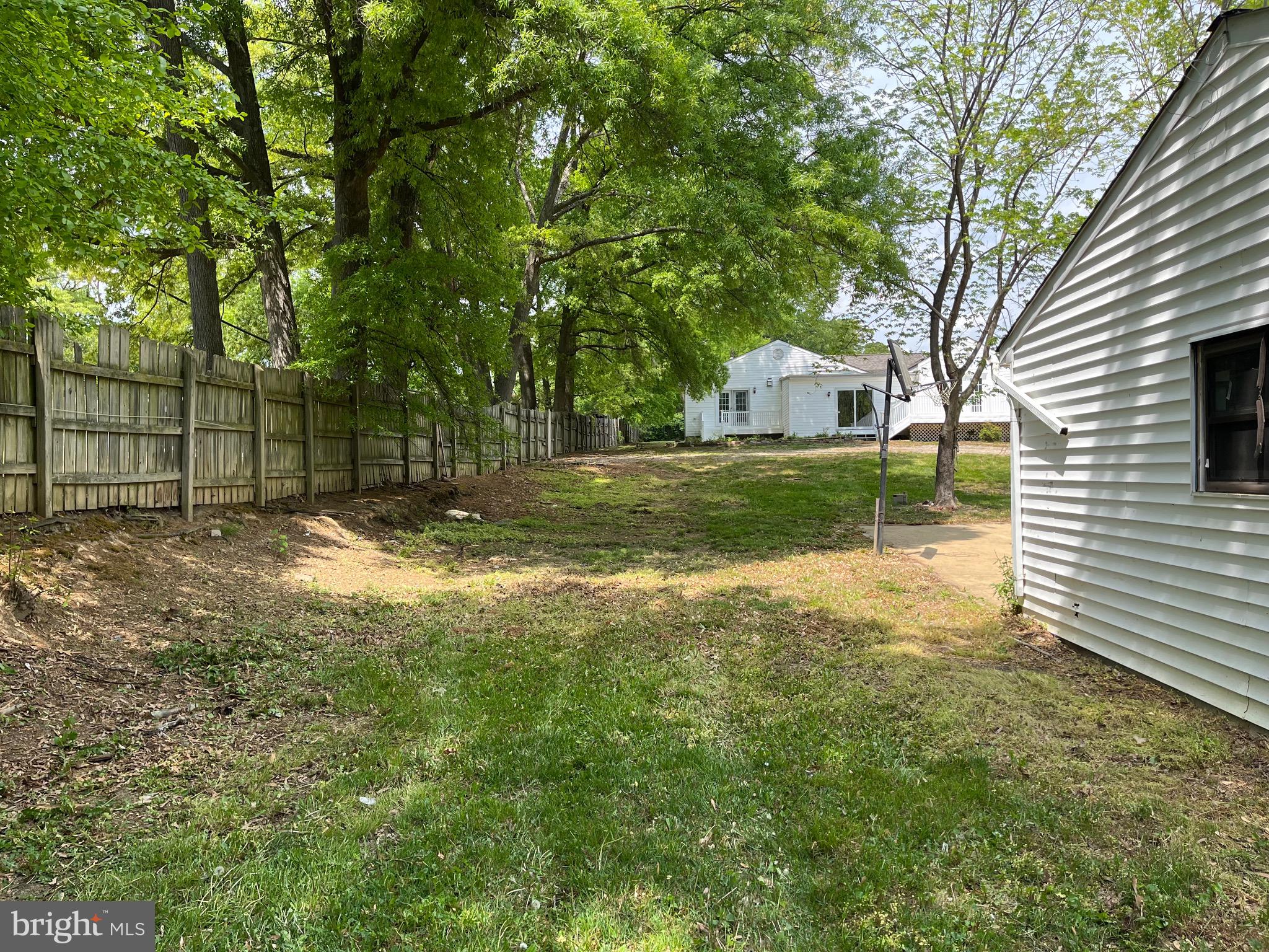 DAVIS LEARY - Residential