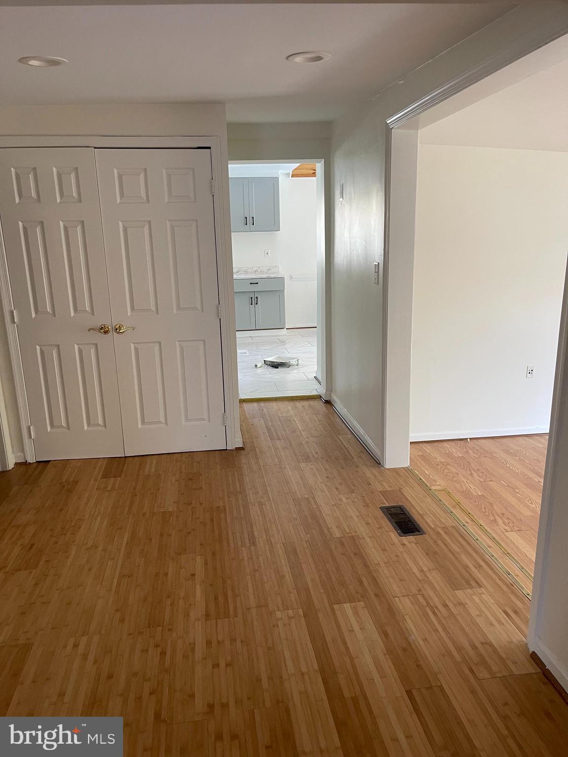 DAVIS LEARY - Residential