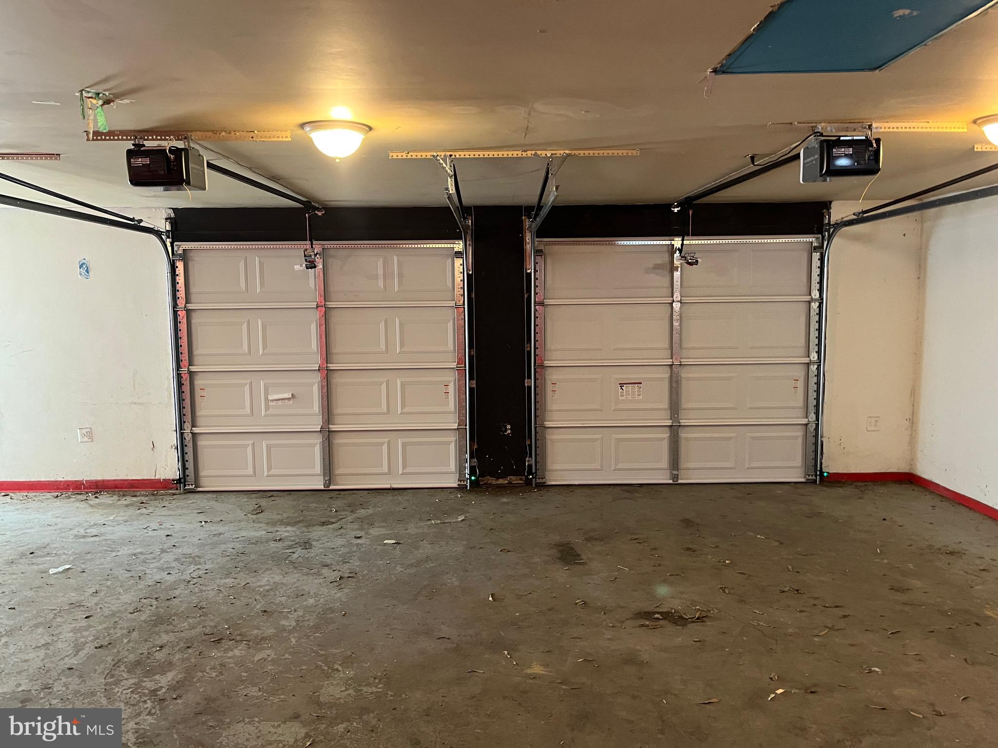 DAVIS LEARY - Residential