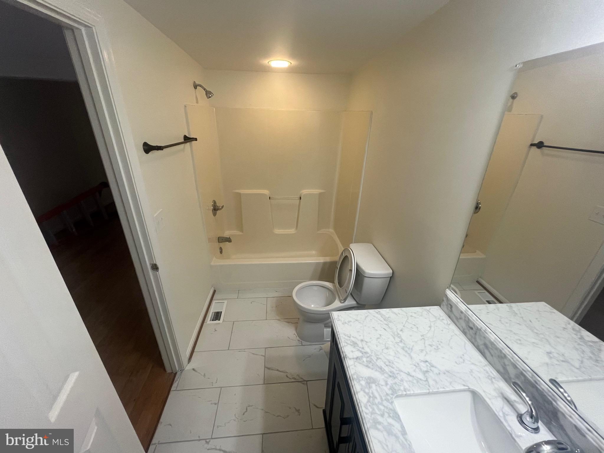 DAVIS LEARY - Residential