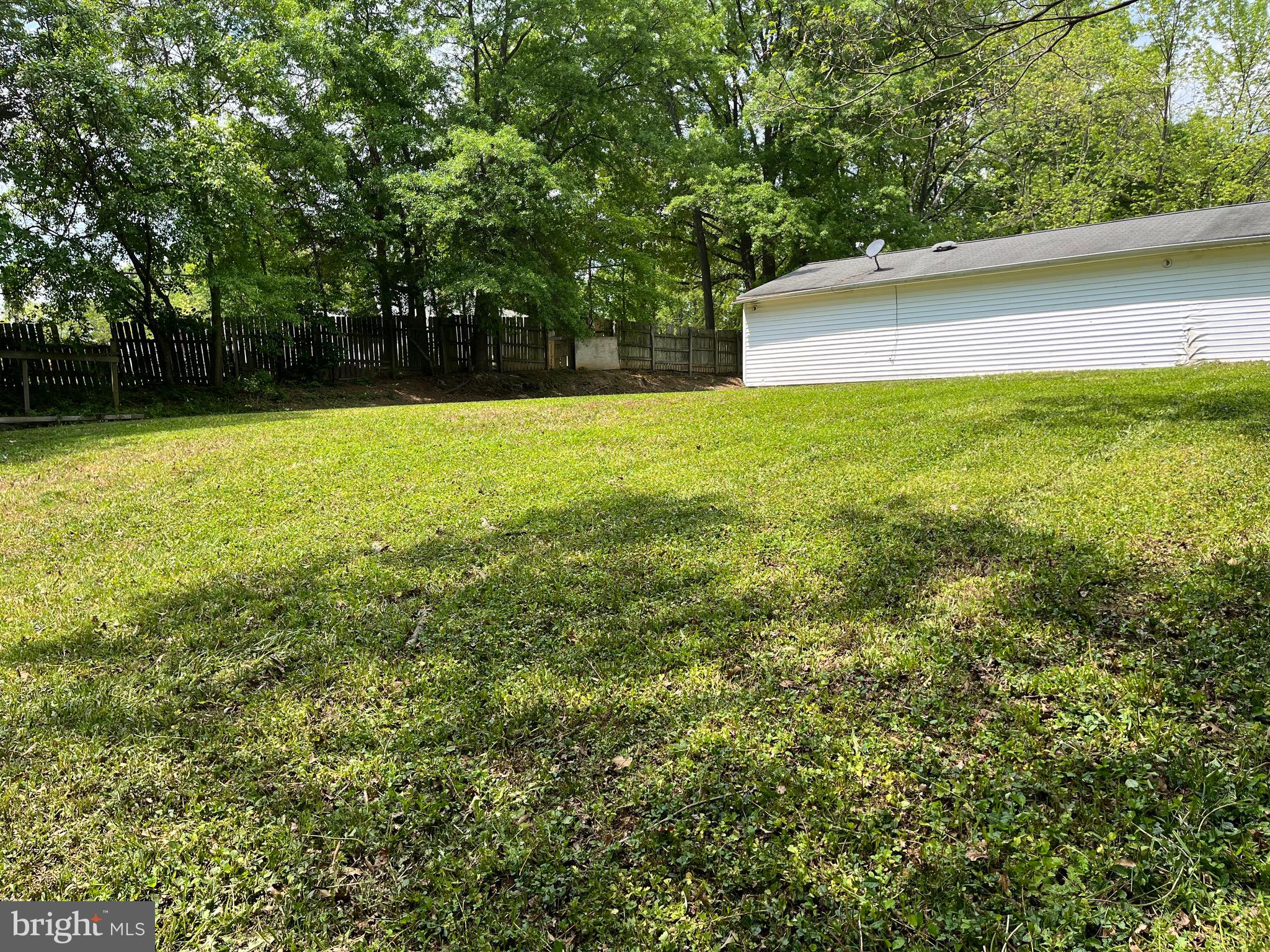 DAVIS LEARY - Residential