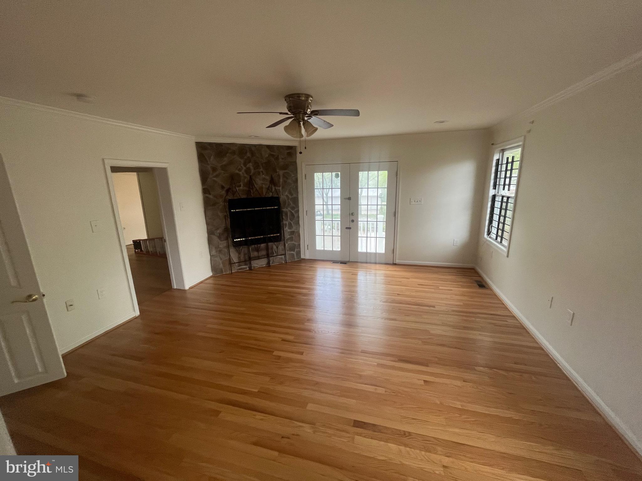 DAVIS LEARY - Residential