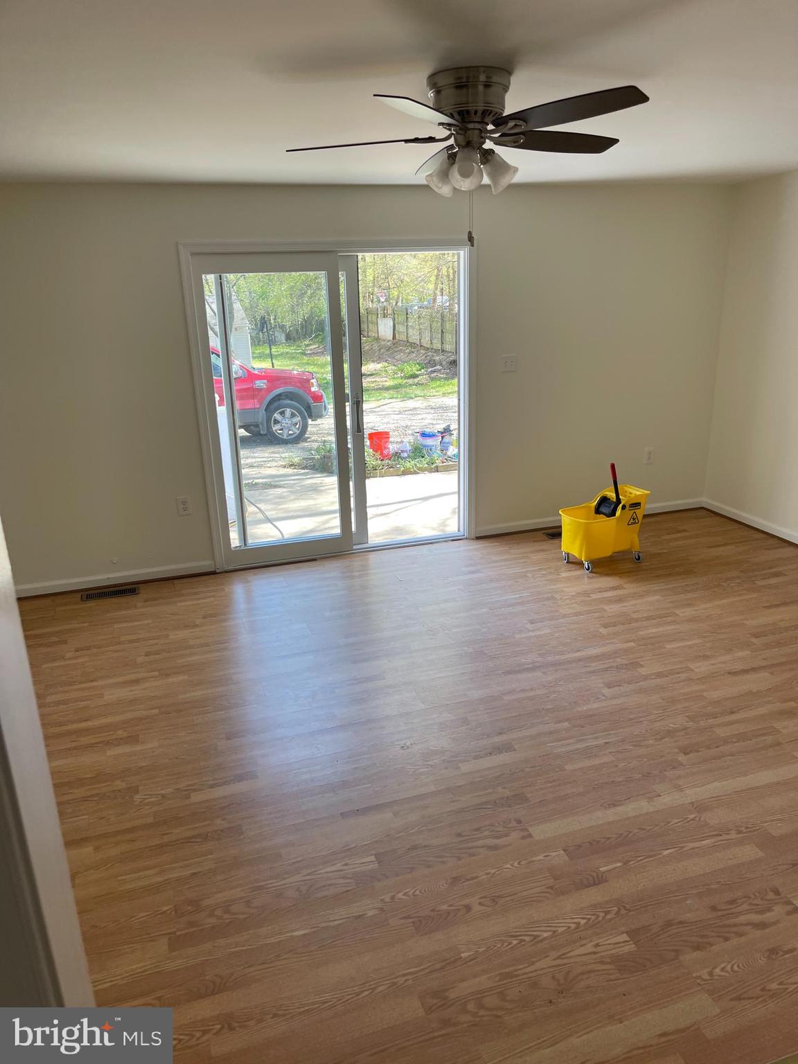 DAVIS LEARY - Residential