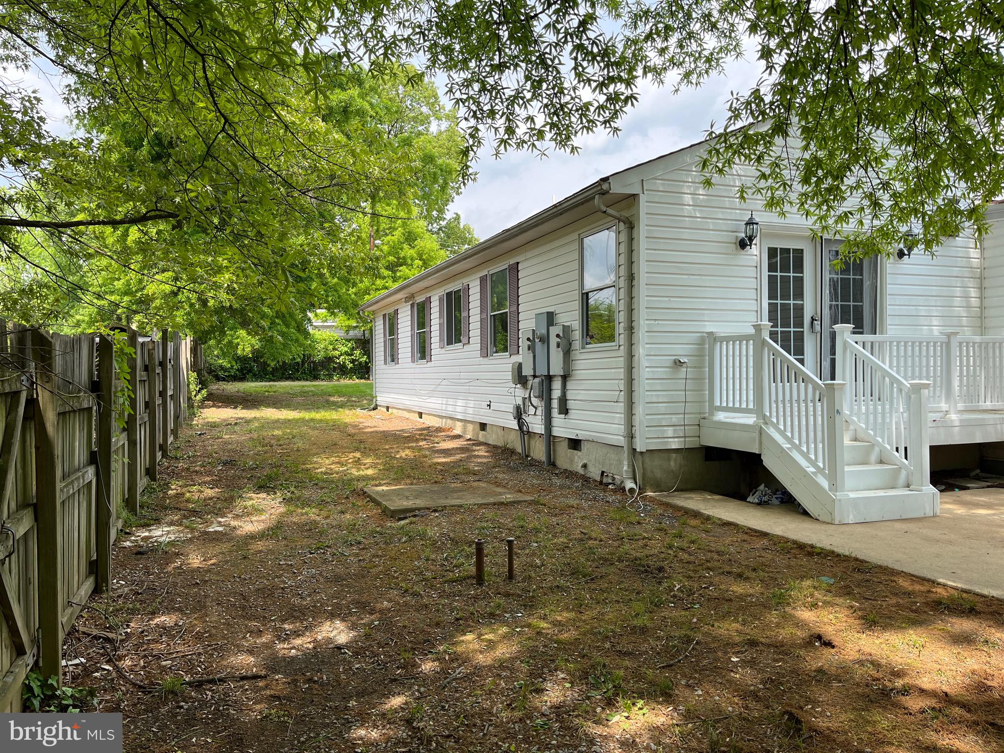 DAVIS LEARY - Residential